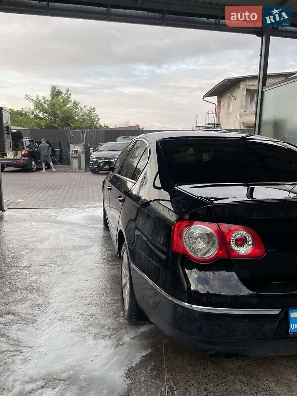 Седан Volkswagen Passat 2008 в Львові