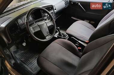 Универсал Volkswagen Passat 1989 в 