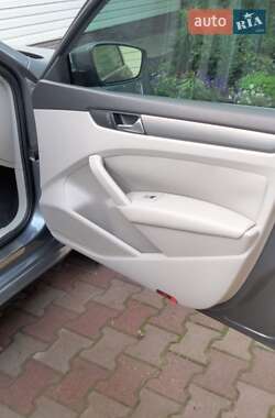 Седан Volkswagen Passat 2014 в 