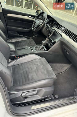 Универсал Volkswagen Passat 2015 в 