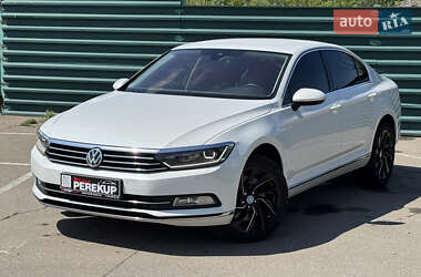 Седан Volkswagen Passat 2018 в 
