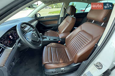 Седан Volkswagen Passat 2018 в 