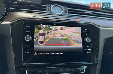 Седан Volkswagen Passat 2018 в 