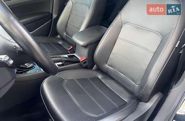 Седан Volkswagen Passat 2012 в 