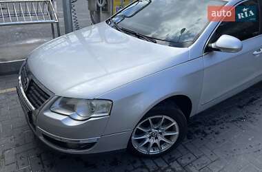 Седан Volkswagen Passat 2008 в Вишгороді