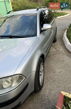 Универсал Volkswagen Passat 2004 в 