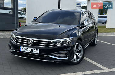 Универсал Volkswagen Passat 2019 в 