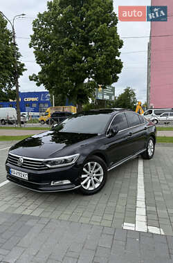 Седан Volkswagen Passat 2014 в Хмельницькому