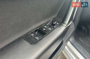 Седан Volkswagen Passat 2013 в 