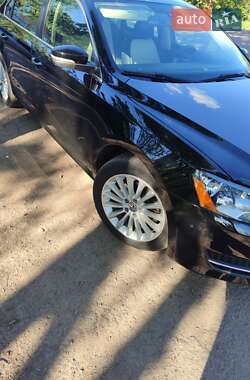 Седан Volkswagen Passat 2014 в 