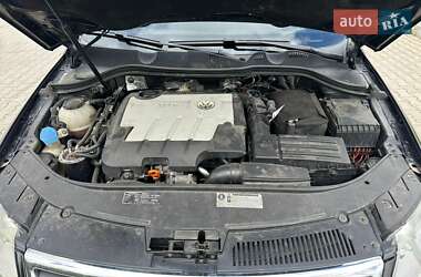 Седан Volkswagen Passat 2009 в 