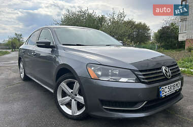 Седан Volkswagen Passat 2012 в Дрогобичі