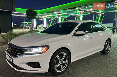 Седан Volkswagen Passat 2020 в Одесі