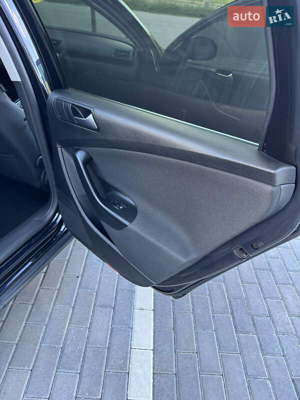 Универсал Volkswagen Passat 2008 в Полтаве