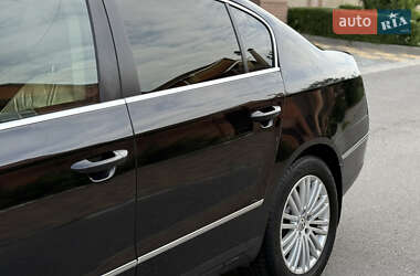 Седан Volkswagen Passat 2006 в 