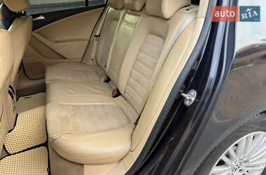 Седан Volkswagen Passat 2006 в 