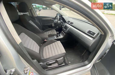 Універсал Volkswagen Passat 2014 в 