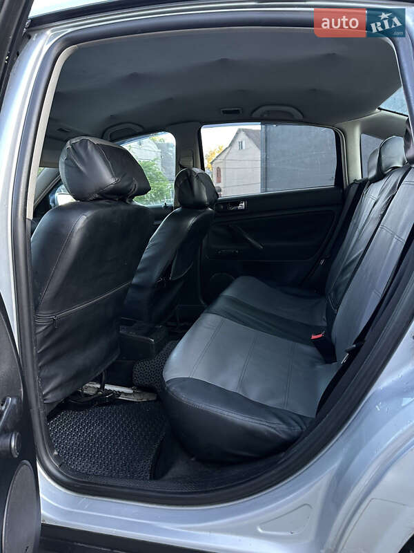 Седан Volkswagen Passat 2001 в Кременці