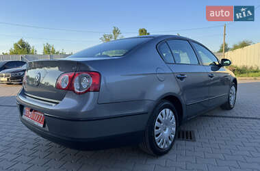 Седан Volkswagen Passat 2007 в 
