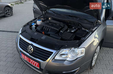 Седан Volkswagen Passat 2007 в 