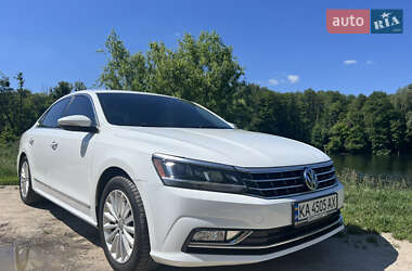 Седан Volkswagen Passat 2017 в Києві