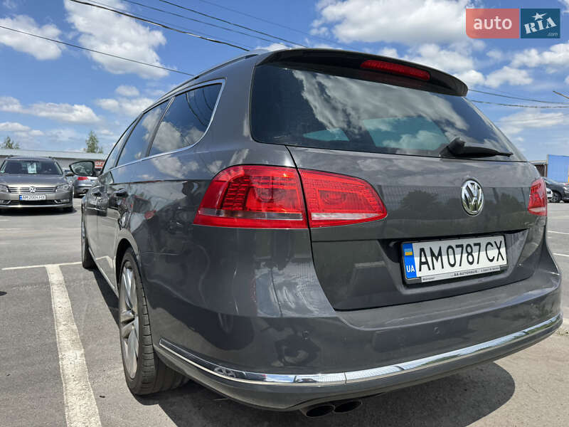Універсал Volkswagen Passat 2014 в Житомирі