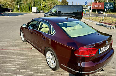 Седан Volkswagen Passat 2012 в 