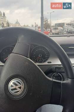 Седан Volkswagen Passat 2008 в 