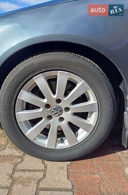 Седан Volkswagen Passat 2008 в 