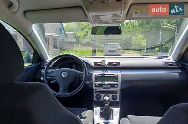 Седан Volkswagen Passat 2008 в 