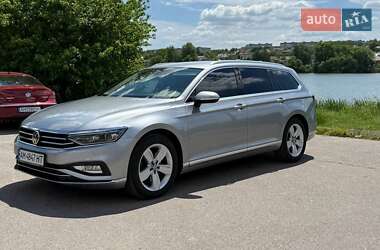 Универсал Volkswagen Passat 2020 в Бердичеве