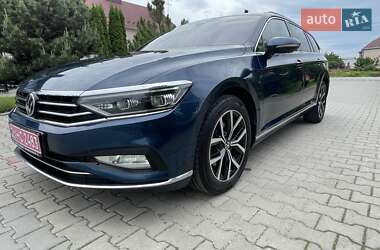 Универсал Volkswagen Passat 2020 в Луцке