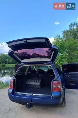 Универсал Volkswagen Passat 2001 в 