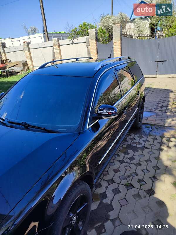 Универсал Volkswagen Passat 2005 в Обухове