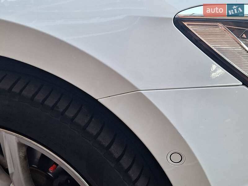 Седан Volkswagen Passat 2017 в Киеве