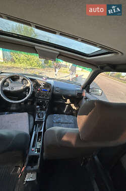 Универсал Volkswagen Passat 1995 в 