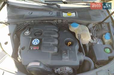 Универсал Volkswagen Passat 2003 в 