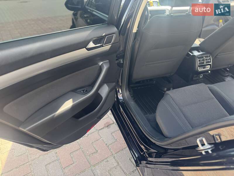 Универсал Volkswagen Passat 2017 в Снятине