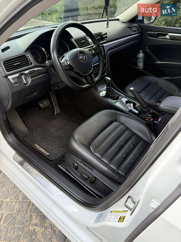 Седан Volkswagen Passat 2016 в Днепре фото 15 Седан Volkswagen Passat 2016 в Днепре