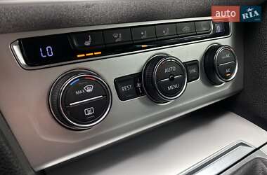 Универсал Volkswagen Passat 2015 в 