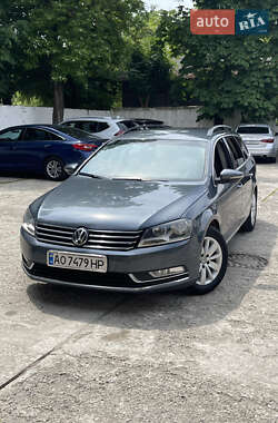 Универсал Volkswagen Passat 2013 в Ивано-Франковске