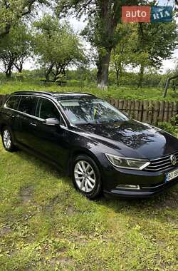 Универсал Volkswagen Passat 2017 в Тернополе