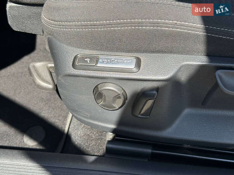 Универсал Volkswagen Passat 2020 в Кривом Роге