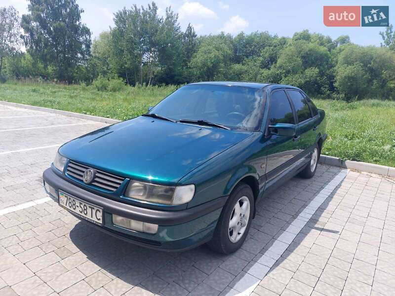 Volkswagen Passat 1996
