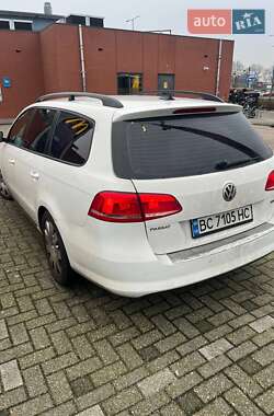Универсал Volkswagen Passat 2012 в 