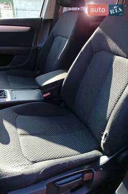 Универсал Volkswagen Passat 2012 в 