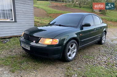 Седан Volkswagen Passat 1999 в Буковеле