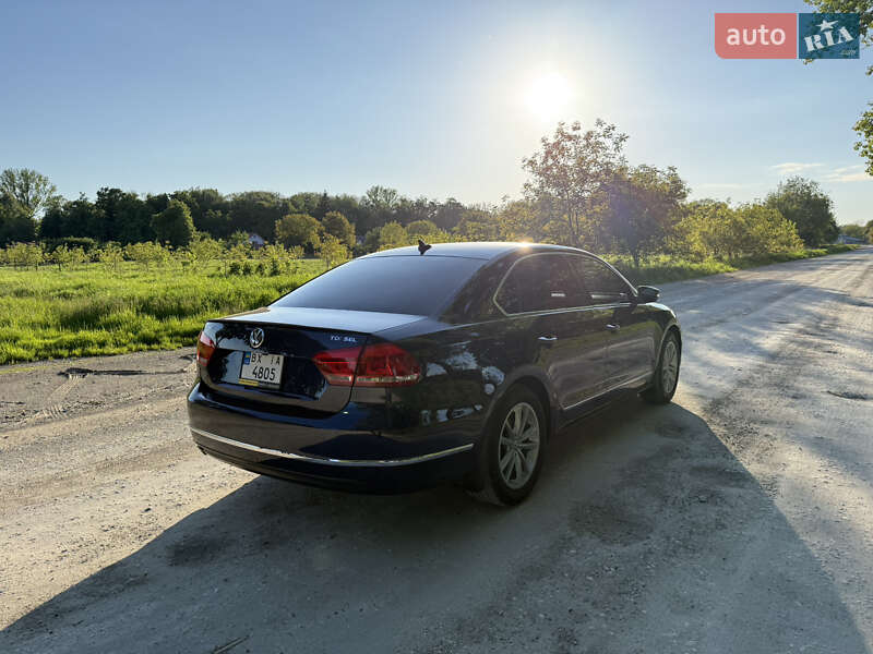 Седан Volkswagen Passat 2013 в Каменец-Подольском