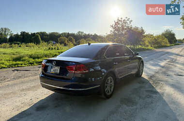 Седан Volkswagen Passat 2013 в 