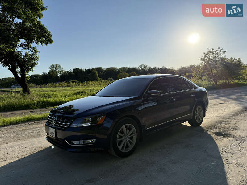 Седан Volkswagen Passat 2013 в Каменец-Подольском